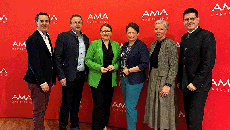 Alexander Kiennast, (Geschäftsführer Julius Kiennast Lebensmittelgroßhandels G.m.b.H), Michael Krapfenbauer (Aufsichtsrats-Vorsitzender Milchgenossenschaft NÖ), Christina Mutenthaler Sipek (GF AMA-Marketing), Andrea Wagner (Vizepräsidentin LK NÖ), Daniela